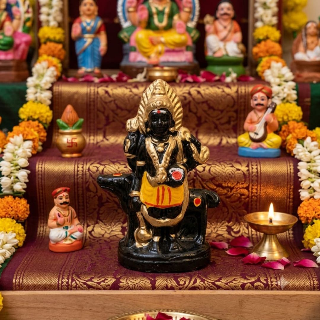 KAVC Bairavar Clay Toy
